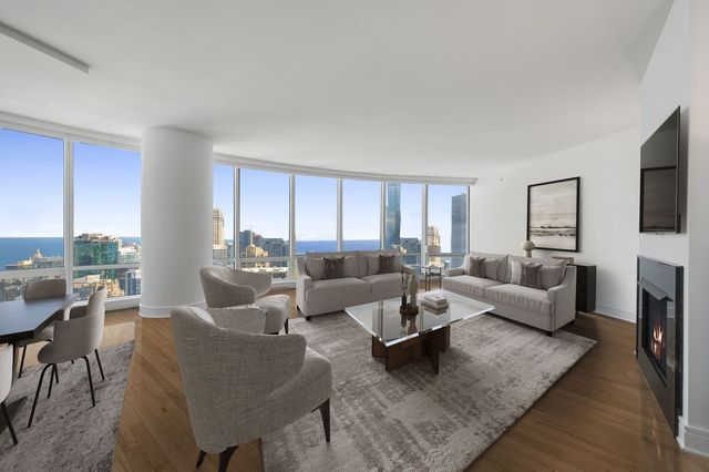 401 N Wabash Avenue 44A, Chicago, IL 60611