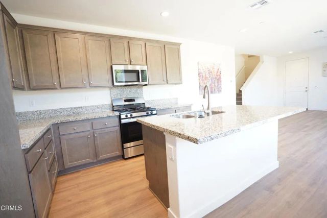 276 Limoneira Lane, Santa Paula, CA 93060