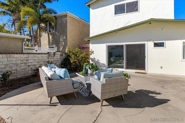 4711 Austin, San Diego, CA 92115