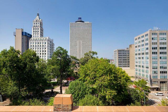 107 S Court Ave Apt 203, Memphis, TN 38103