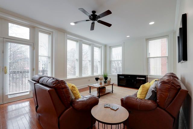 107 S Court Ave Apt 203, Memphis, TN 38103