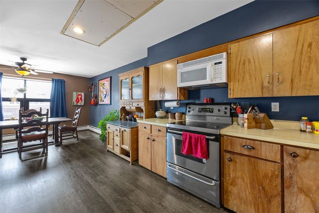 608 2nd Avenue SE, Cedar Rapids, IA 52401