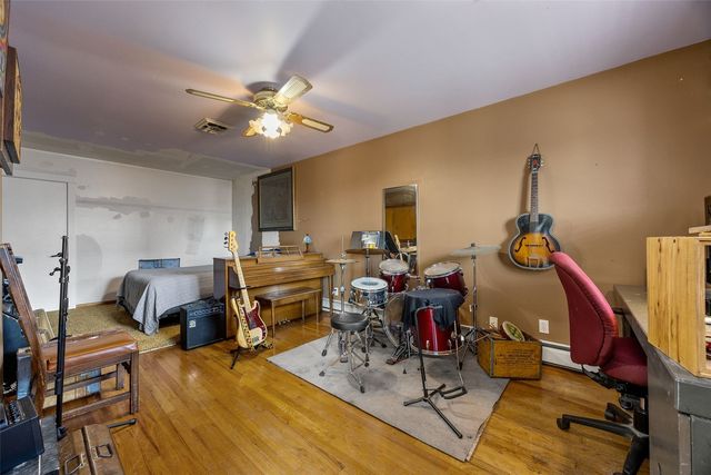 608 2nd Avenue SE, Cedar Rapids, IA 52401