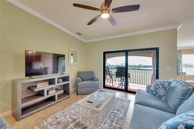 5517 PALMER CIRCLE 203, Bradenton, FL 34211