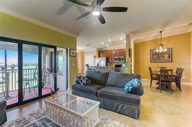 5517 PALMER CIRCLE 203, Bradenton, FL 34211