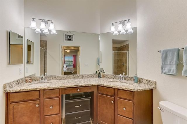 5517 PALMER CIRCLE 203, Bradenton, FL 34211