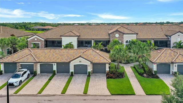 5517 PALMER CIRCLE 203, Bradenton, FL 34211