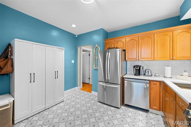 6118 Newport Avenue, St Louis, MO 63116