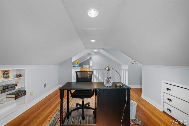 6118 Newport Avenue, St Louis, MO 63116