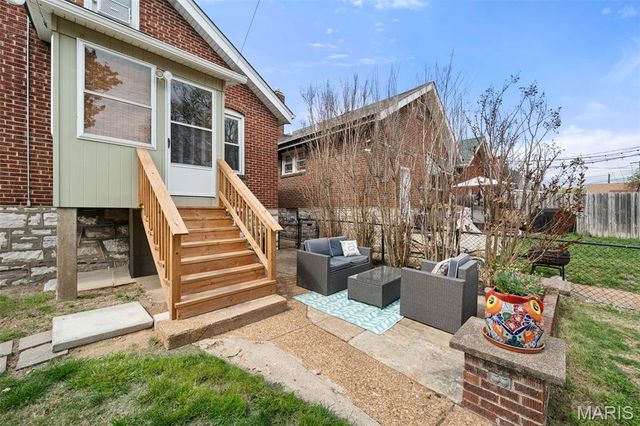 6118 Newport Avenue, St Louis, MO 63116