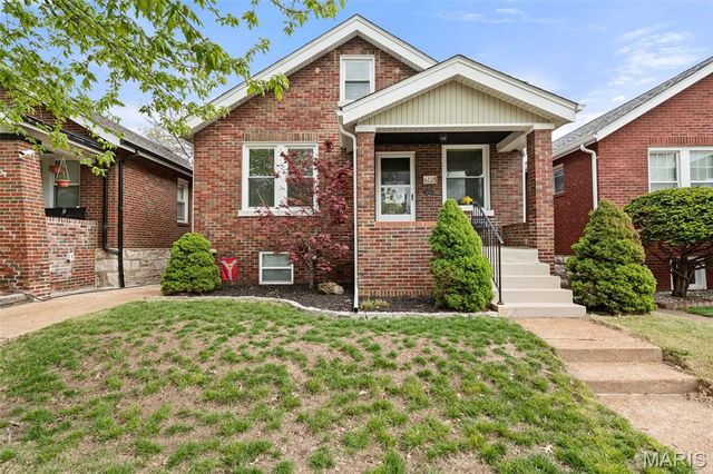 6118 Newport Avenue, St Louis, MO 63116