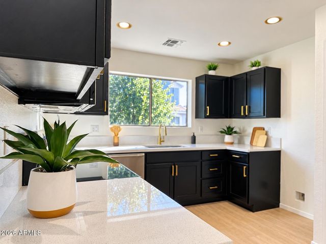 3404 S CHAPARRAL Road, Apache Junction, AZ 85119
