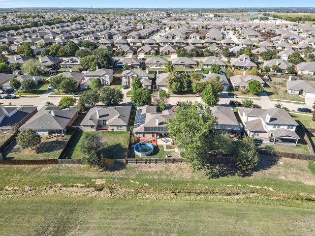 201 Tripp Trail, Denton, TX 76207