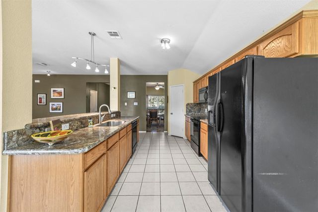 201 Tripp Trail, Denton, TX 76207