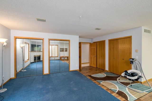 18512 568th Avenue, Mankato, MN 56001