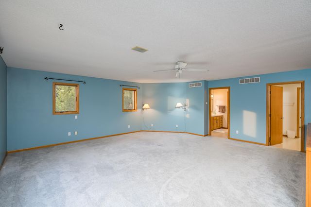 18512 568th Avenue, Mankato, MN 56001