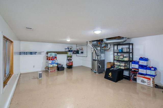 18512 568th Avenue, Mankato, MN 56001