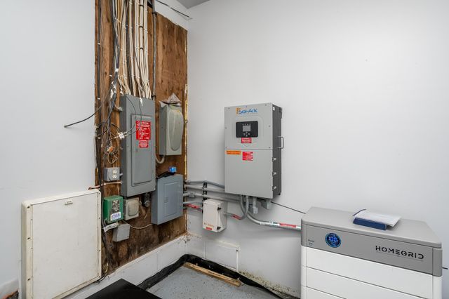 18512 568th Avenue, Mankato, MN 56001