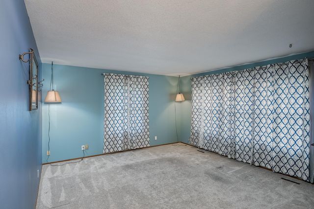 18512 568th Avenue, Mankato, MN 56001