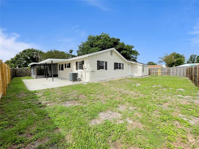 1003 CORNWALL COURT, Brandon, FL 33510