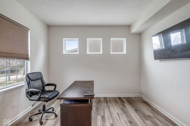 6936 Sonora Boulevard, Clermont, IN 46234