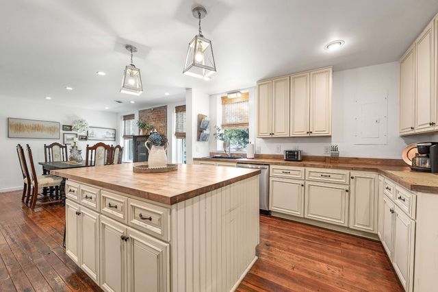 801 Franklin St, Clarksville, TN 37040