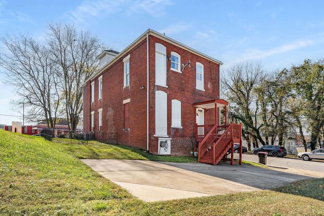 801 Franklin St, Clarksville, TN 37040