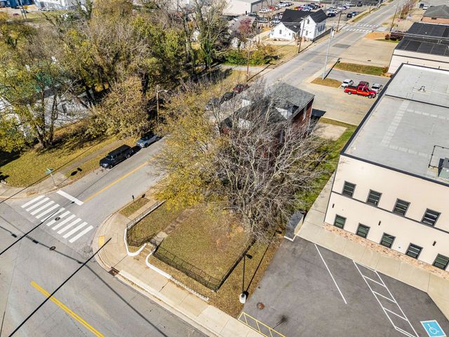 801 Franklin St, Clarksville, TN 37040