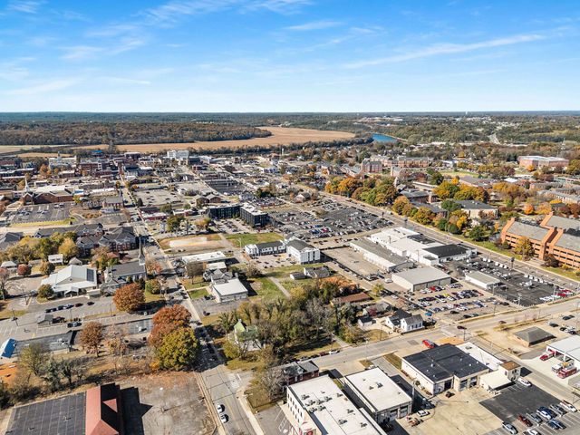 801 Franklin St, Clarksville, TN 37040