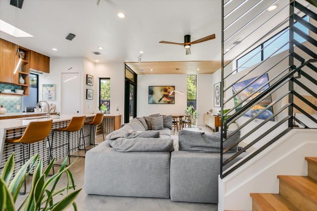 1100 Brass ST 1, Austin, TX 78702
