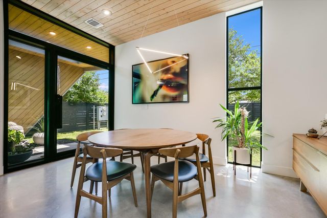 1100 Brass ST 1, Austin, TX 78702