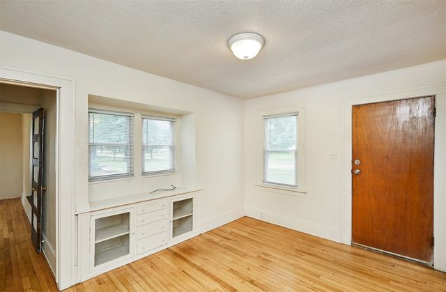 3511 49th Street, Des Moines, IA 50310