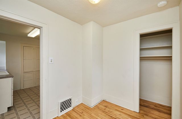 3511 49th Street, Des Moines, IA 50310