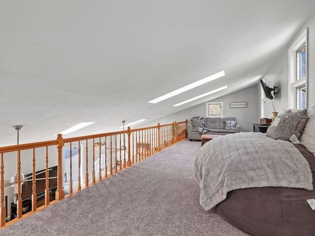 5 Bradford Ter, Saugus, MA 01906