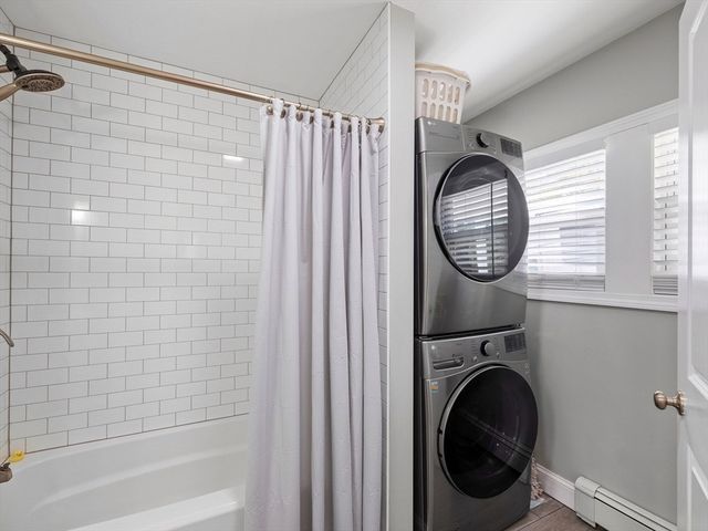 5 Bradford Ter, Saugus, MA 01906