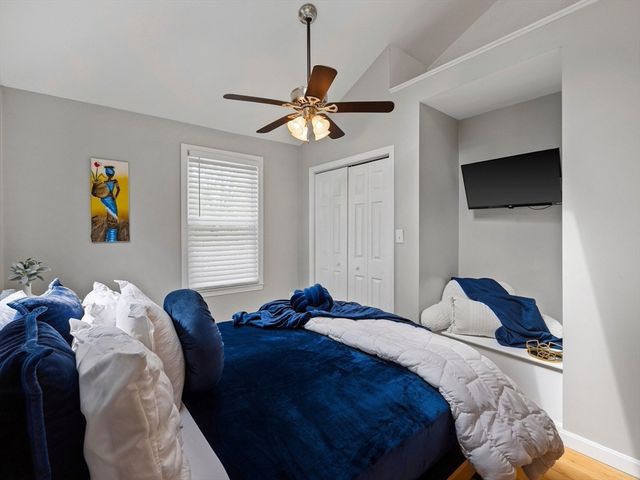5 Bradford Ter, Saugus, MA 01906