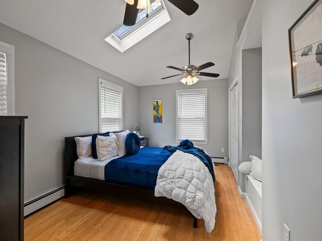5 Bradford Ter, Saugus, MA 01906