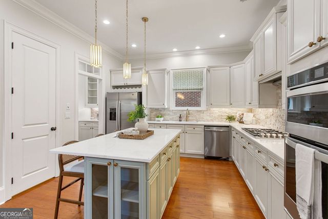608 Concord Lake Lane SE, Smyrna, GA 30082