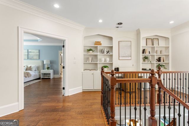 608 Concord Lake Lane SE, Smyrna, GA 30082