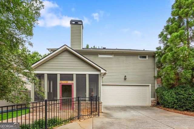 608 Concord Lake Lane SE, Smyrna, GA 30082