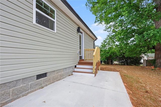 407 Park Street, Randleman, NC 27317