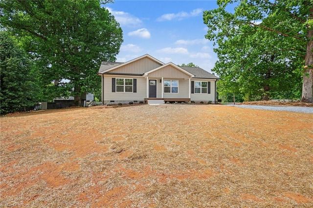 407 Park Street, Randleman, NC 27317