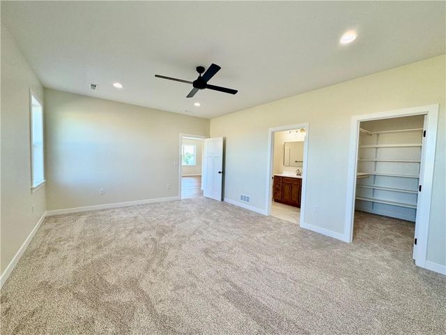 1321 W 19th Street, Maryville, MO 64468