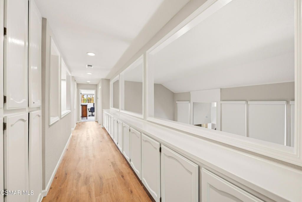 Image 38 of property listing at 4225 Dan Wood Drive, Westlake Village, CA 91362