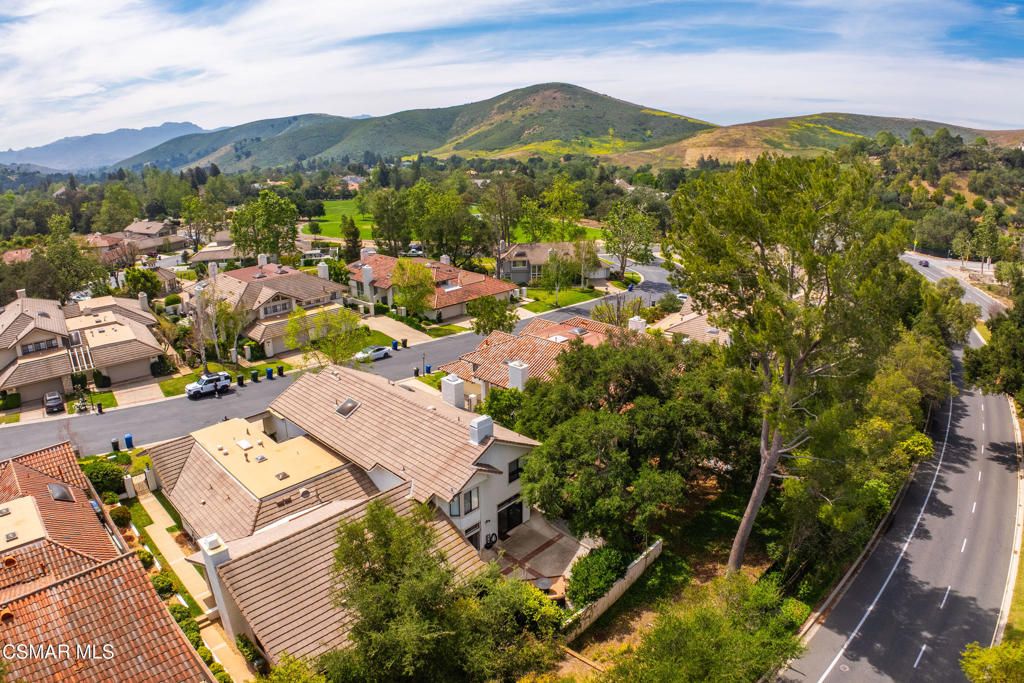 Image 52 of property listing at 4225 Dan Wood Drive, Westlake Village, CA 91362