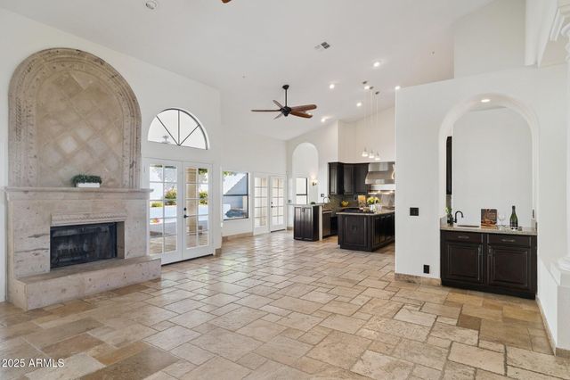 12512 E CORTEZ Drive, Scottsdale, AZ 85259