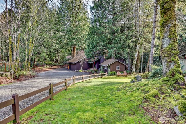 121 Machias Loop, Port Ludlow, WA 98365
