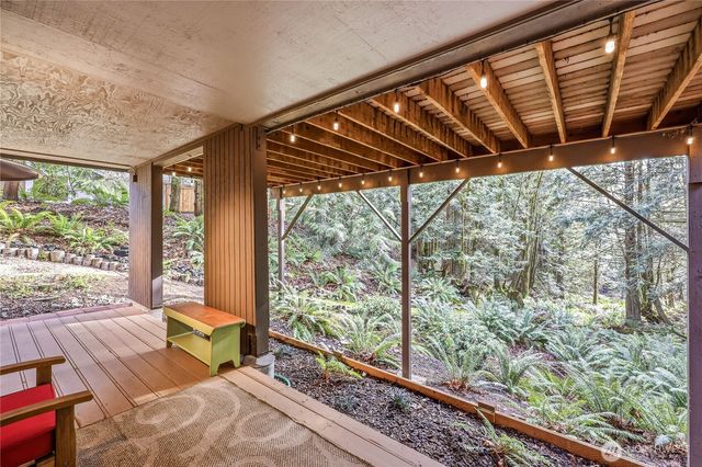 121 Machias Loop, Port Ludlow, WA 98365