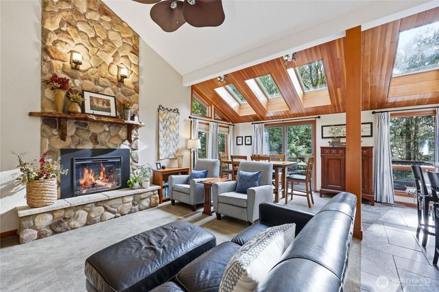 121 Machias Loop, Port Ludlow, WA 98365