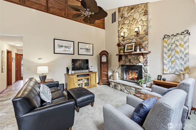 121 Machias Loop, Port Ludlow, WA 98365